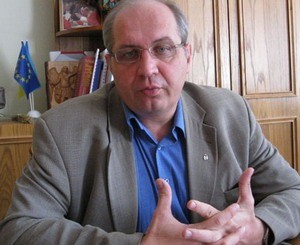 Главный просвещенец области Павел ХОБЗЕЙ:«Учебники можно скачать в Интернете» 