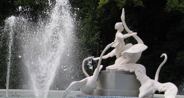 Отреставрировали знаменитый фонтан «Ивасик­Телесик»