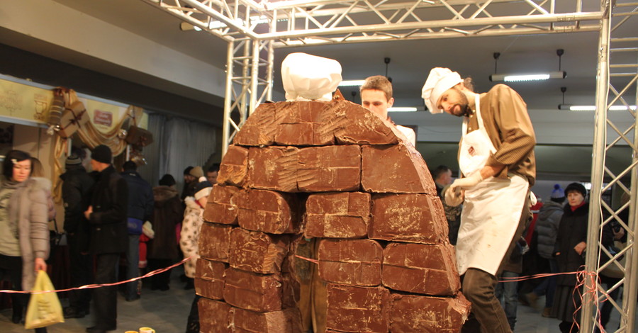 Праздник шоколада во Львове: сладкий шахматный 