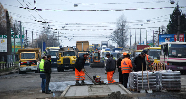 До 15 ноября должны отремонтировать улицу Городоцкую до Ряшивской 