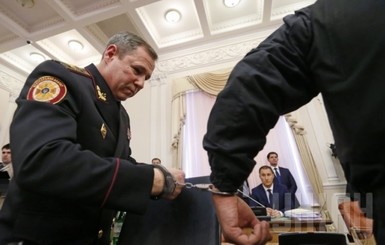 Суд арестовал Стоецкого и назначил залог на две тысячи гривен меньше, чем за Бочковского
